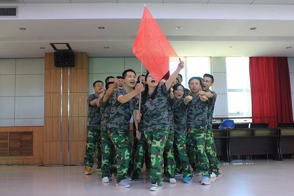 suncitygroup太阳新城2019年“泰山之巅”第一期户外拓展活动(图3)