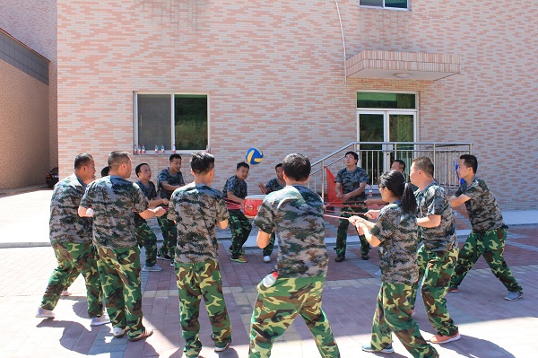 suncitygroup太阳新城2019年“泰山之巅”第一期户外拓展活动(图11)